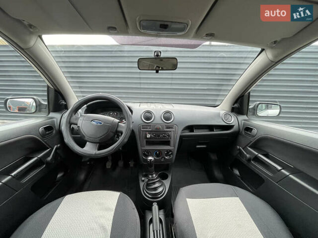 Сірий Форд Фьюжен, об'ємом двигуна 1.4 л та пробігом 133 тис. км за 3700 $, фото 11 на Automoto.ua