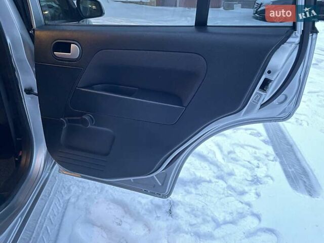 Сірий Форд Фьюжен, об'ємом двигуна 1.4 л та пробігом 103 тис. км за 5999 $, фото 117 на Automoto.ua