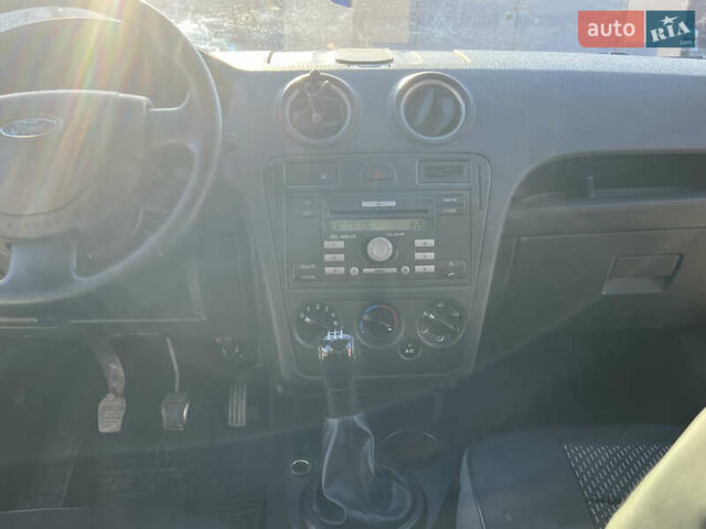 Сірий Форд Фьюжен, об'ємом двигуна 1.39 л та пробігом 228 тис. км за 4799 $, фото 7 на Automoto.ua