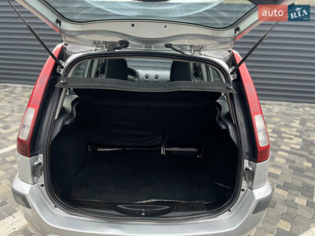 Сірий Форд Фьюжен, об'ємом двигуна 1.4 л та пробігом 133 тис. км за 3700 $, фото 13 на Automoto.ua