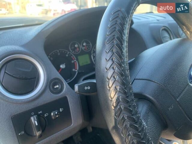 Серый Форд Фьюжн, объемом двигателя 1.4 л и пробегом 167 тыс. км за 4500 $, фото 27 на Automoto.ua