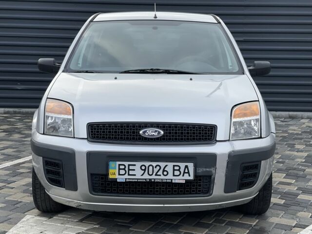 Сірий Форд Фьюжен, об'ємом двигуна 1.4 л та пробігом 133 тис. км за 3700 $, фото 1 на Automoto.ua