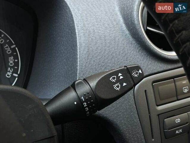 Сірий Форд Фьюжен, об'ємом двигуна 1.4 л та пробігом 152 тис. км за 5399 $, фото 27 на Automoto.ua
