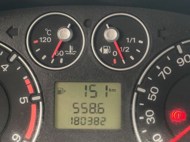 Серый Форд Фьюжн, объемом двигателя 1.4 л и пробегом 180 тыс. км за 5700 $, фото 10 на Automoto.ua