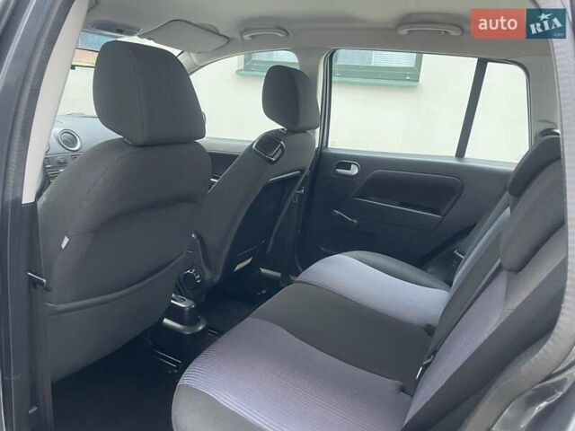 Серый Форд Фьюжн, объемом двигателя 1.4 л и пробегом 119 тыс. км за 5800 $, фото 108 на Automoto.ua