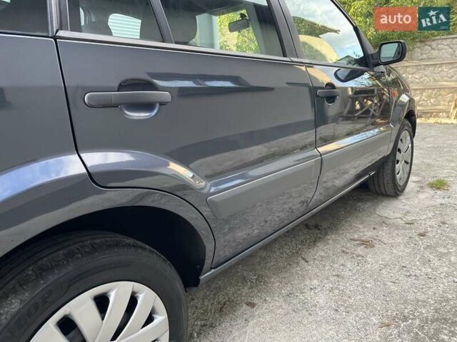 Серый Форд Фьюжн, объемом двигателя 1.4 л и пробегом 119 тыс. км за 5800 $, фото 51 на Automoto.ua