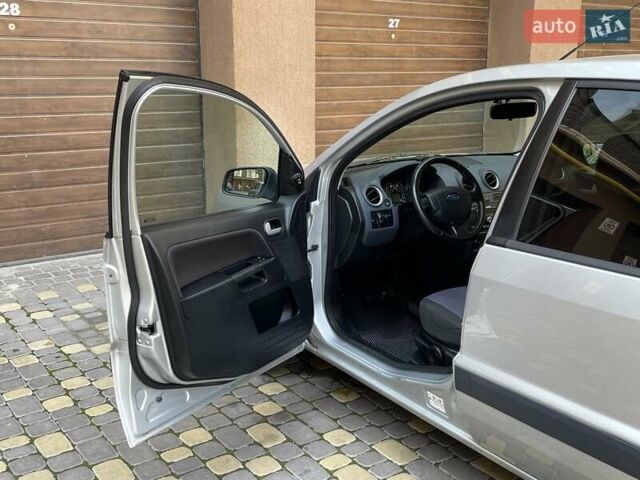 Сірий Форд Фьюжен, об'ємом двигуна 1.4 л та пробігом 152 тис. км за 5399 $, фото 20 на Automoto.ua