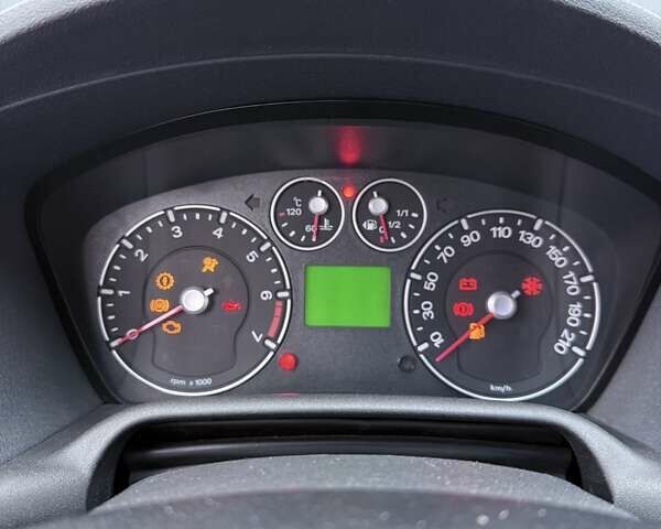 Серый Форд Фьюжн, объемом двигателя 1.4 л и пробегом 175 тыс. км за 4500 $, фото 67 на Automoto.ua