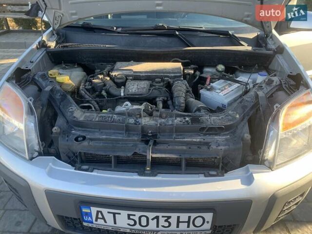 Серый Форд Фьюжн, объемом двигателя 1.4 л и пробегом 167 тыс. км за 4500 $, фото 26 на Automoto.ua