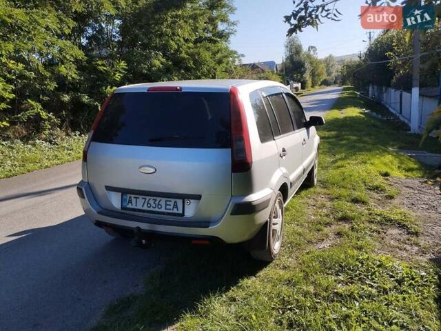 Сірий Форд Фьюжен, об'ємом двигуна 1.4 л та пробігом 306 тис. км за 4200 $, фото 3 на Automoto.ua