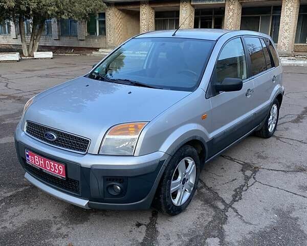 Серый Форд Фьюжн, объемом двигателя 1.4 л и пробегом 230 тыс. км за 5900 $, фото 1 на Automoto.ua