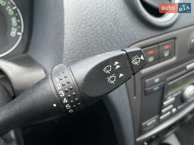 Серый Форд Фьюжн, объемом двигателя 1.4 л и пробегом 119 тыс. км за 5800 $, фото 74 на Automoto.ua