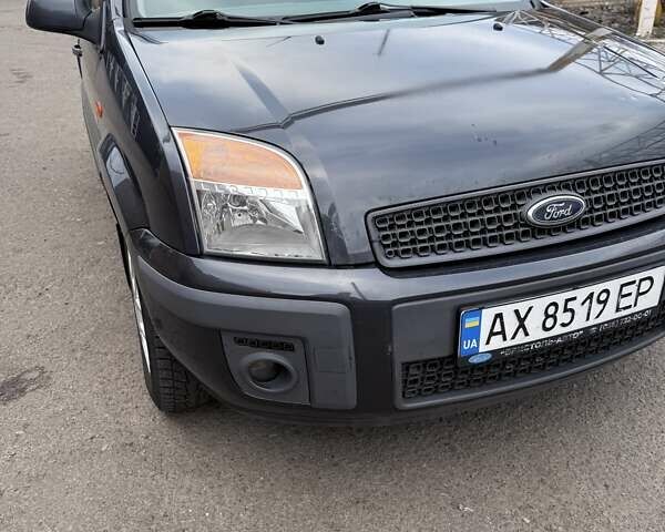 Серый Форд Фьюжн, объемом двигателя 1.4 л и пробегом 175 тыс. км за 4500 $, фото 11 на Automoto.ua