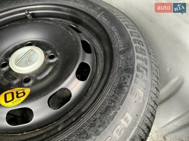 Серый Форд Фьюжн, объемом двигателя 1.4 л и пробегом 174 тыс. км за 6800 $, фото 15 на Automoto.ua