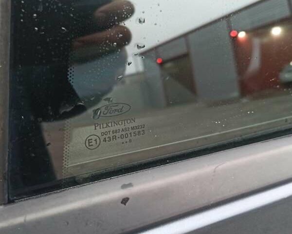 Сірий Форд Фьюжен, об'ємом двигуна 1.4 л та пробігом 37 тис. км за 7800 $, фото 7 на Automoto.ua