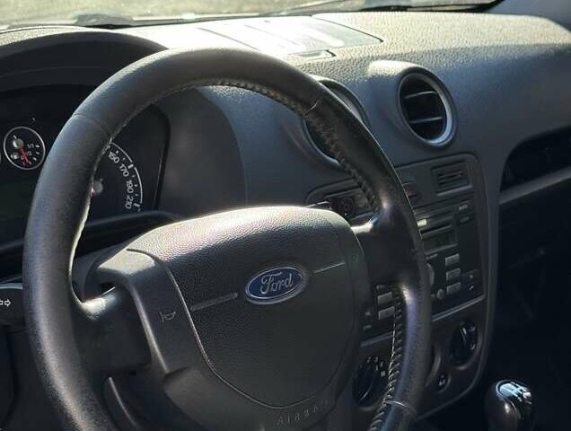 Сірий Форд Фьюжен, об'ємом двигуна 1.4 л та пробігом 139 тис. км за 5300 $, фото 19 на Automoto.ua