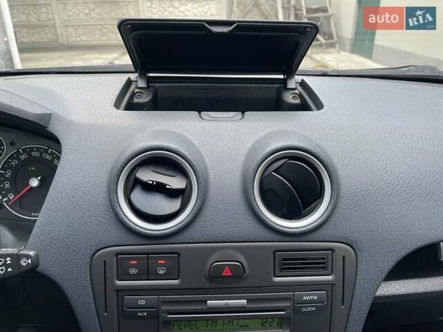 Серый Форд Фьюжн, объемом двигателя 1.4 л и пробегом 119 тыс. км за 5800 $, фото 63 на Automoto.ua