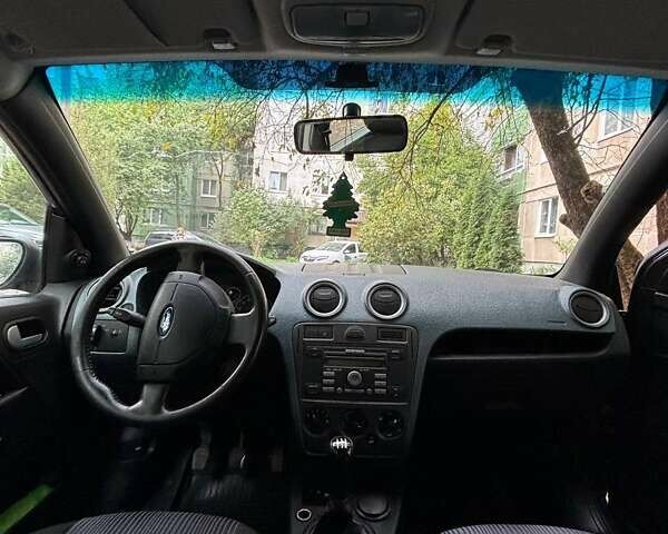 Сірий Форд Фьюжен, об'ємом двигуна 1.4 л та пробігом 150 тис. км за 4700 $, фото 11 на Automoto.ua