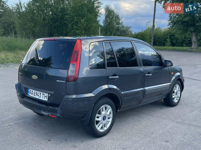 Сірий Форд Фьюжен, об'ємом двигуна 1.39 л та пробігом 237 тис. км за 3700 $, фото 4 на Automoto.ua