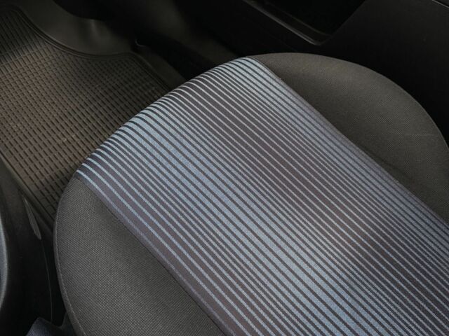 Серый Форд Фьюжн, объемом двигателя 1.4 л и пробегом 180 тыс. км за 5700 $, фото 12 на Automoto.ua