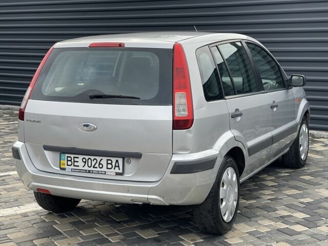 Сірий Форд Фьюжен, об'ємом двигуна 1.4 л та пробігом 133 тис. км за 3700 $, фото 5 на Automoto.ua