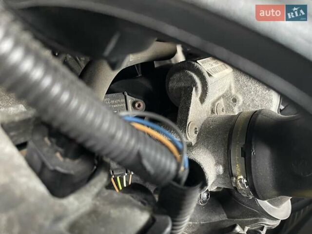 Серый Форд Фьюжн, объемом двигателя 1.4 л и пробегом 119 тыс. км за 5800 $, фото 115 на Automoto.ua