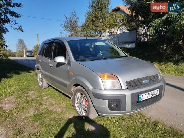 Сірий Форд Фьюжен, об'ємом двигуна 1.4 л та пробігом 306 тис. км за 4200 $, фото 1 на Automoto.ua