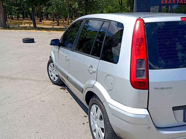Сірий Форд Фьюжен, об'ємом двигуна 1.4 л та пробігом 240 тис. км за 5350 $, фото 3 на Automoto.ua