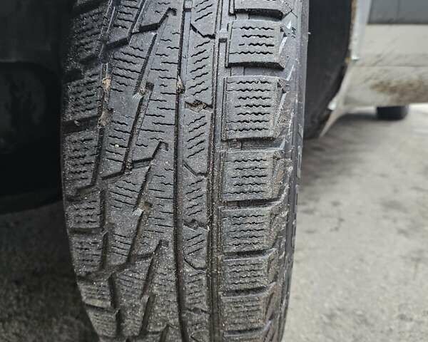 Серый Форд Фьюжн, объемом двигателя 1.39 л и пробегом 710 тыс. км за 2700 $, фото 22 на Automoto.ua