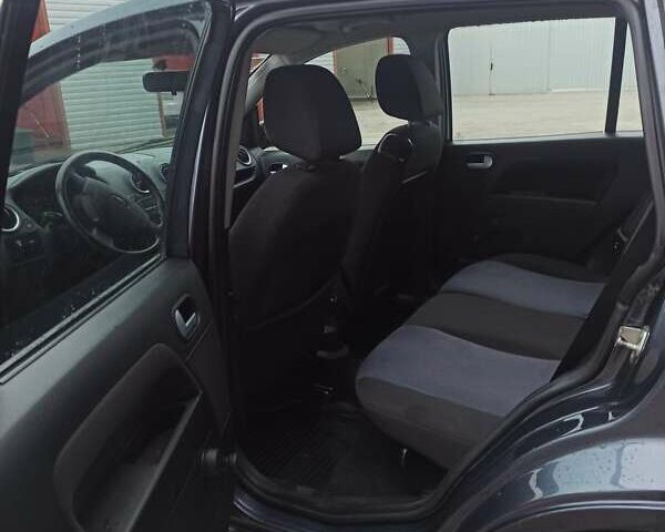 Сірий Форд Фьюжен, об'ємом двигуна 1.4 л та пробігом 37 тис. км за 7800 $, фото 25 на Automoto.ua