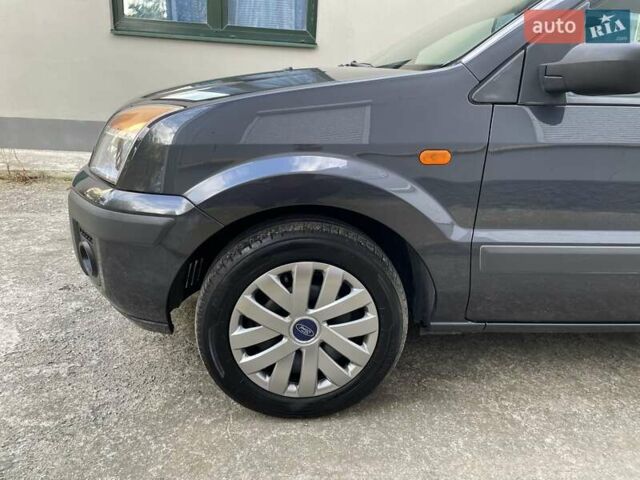 Серый Форд Фьюжн, объемом двигателя 1.4 л и пробегом 119 тыс. км за 5800 $, фото 43 на Automoto.ua