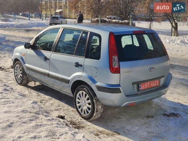 Сірий Форд Фьюжен, об'ємом двигуна 1.6 л та пробігом 160 тис. км за 5800 $, фото 8 на Automoto.ua