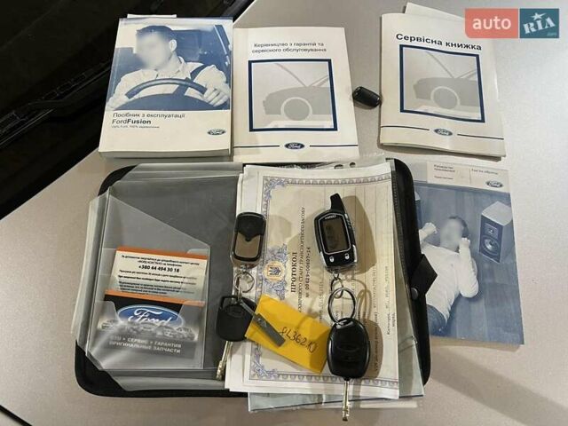 Сірий Форд Фьюжен, об'ємом двигуна 1.39 л та пробігом 211 тис. км за 3888 $, фото 17 на Automoto.ua