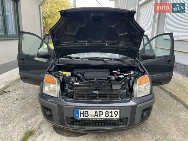 Сірий Форд Фьюжен, об'ємом двигуна 1.4 л та пробігом 119 тис. км за 5750 $, фото 109 на Automoto.ua