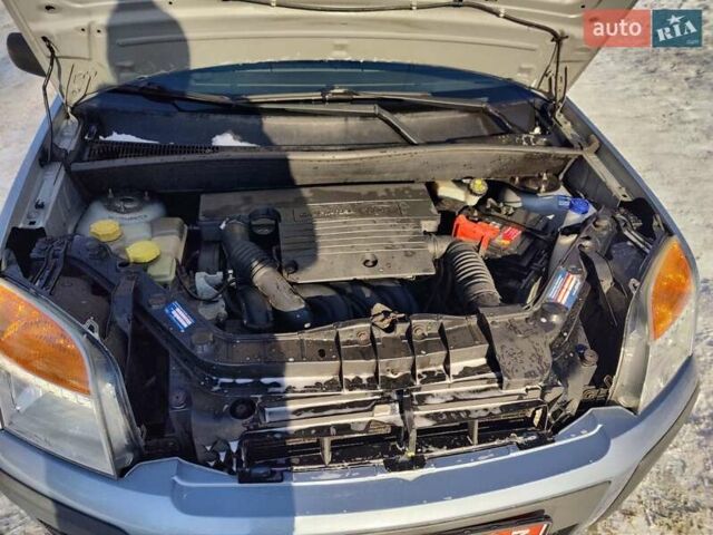 Сірий Форд Фьюжен, об'ємом двигуна 1.6 л та пробігом 160 тис. км за 5800 $, фото 18 на Automoto.ua