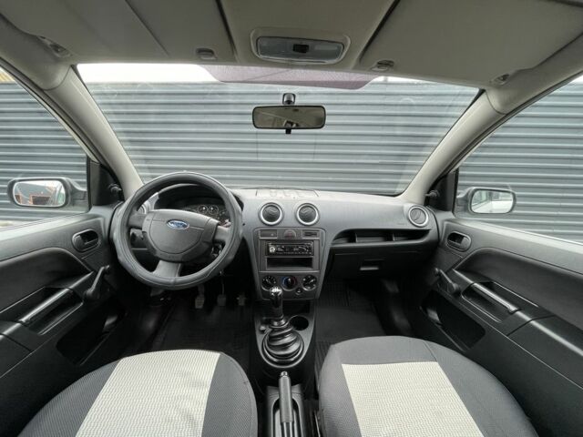 Сірий Форд Фьюжен, об'ємом двигуна 1.4 л та пробігом 133 тис. км за 3700 $, фото 10 на Automoto.ua