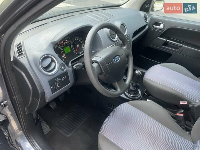 Сірий Форд Фьюжен, об'ємом двигуна 1.4 л та пробігом 119 тис. км за 5750 $, фото 82 на Automoto.ua