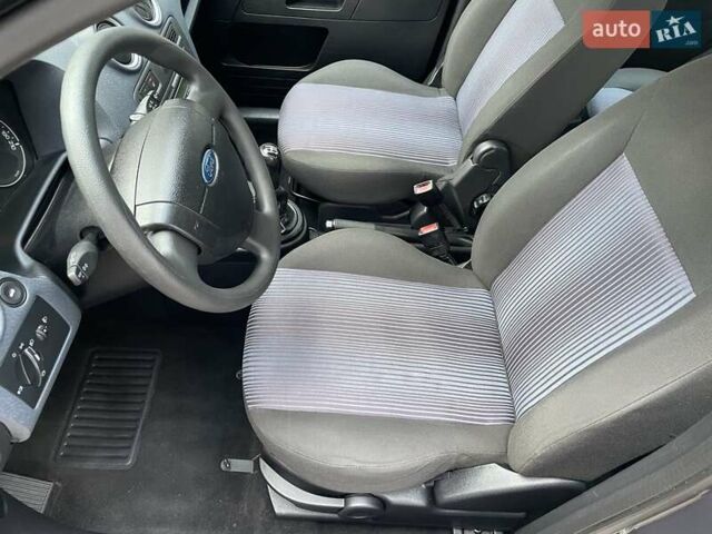 Серый Форд Фьюжн, объемом двигателя 1.4 л и пробегом 119 тыс. км за 5800 $, фото 81 на Automoto.ua