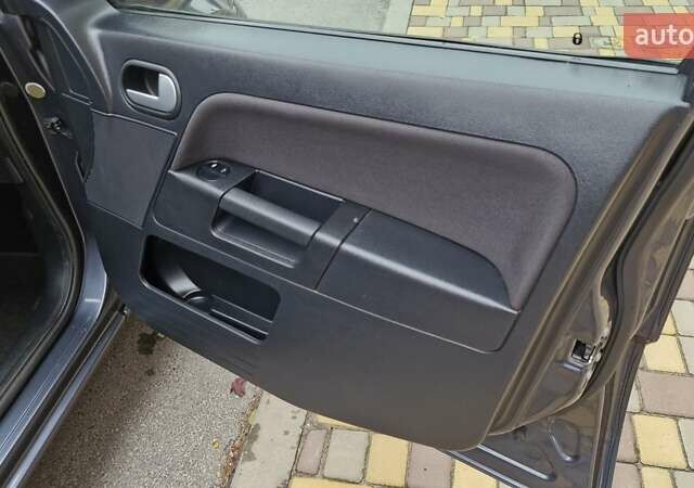 Серый Форд Фьюжн, объемом двигателя 1.6 л и пробегом 148 тыс. км за 5750 $, фото 32 на Automoto.ua