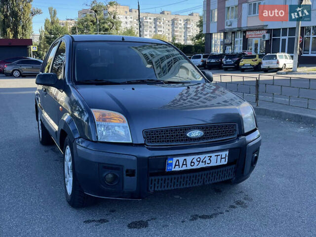 Сірий Форд Фьюжен, об'ємом двигуна 1.4 л та пробігом 237 тис. км за 3600 $, фото 7 на Automoto.ua