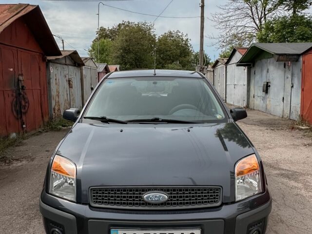 Серый Форд Фьюжн, объемом двигателя 1.4 л и пробегом 180 тыс. км за 5700 $, фото 2 на Automoto.ua