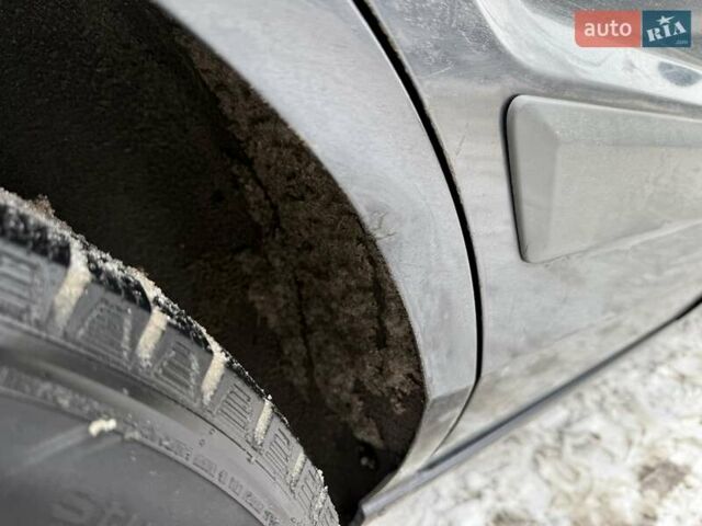 Серый Форд Фьюжн, объемом двигателя 1.6 л и пробегом 207 тыс. км за 6500 $, фото 18 на Automoto.ua