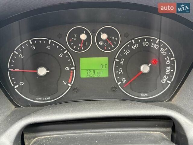 Серый Форд Фьюжн, объемом двигателя 1.6 л и пробегом 207 тыс. км за 6500 $, фото 14 на Automoto.ua