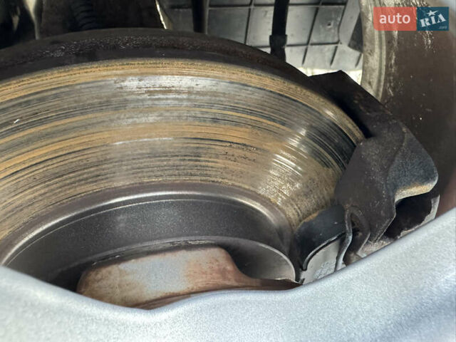 Форд Фьюжн 2009 в Долине на Automoto.ua Серый Форд Фьюжн, объемом двигателя 1.4 л и пробегом 147 тыс. км за 5200 $, фото 36 на Automoto.ua