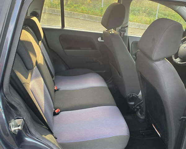 Серый Форд Фьюжн, объемом двигателя 1.4 л и пробегом 138 тыс. км за 5900 $, фото 10 на Automoto.ua