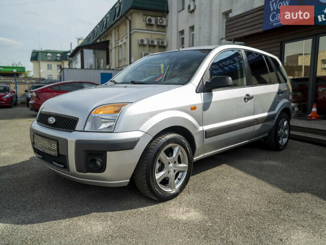 Серый Форд Фьюжн, объемом двигателя 1.4 л и пробегом 151 тыс. км за 4700 $, фото 2 на Automoto.ua