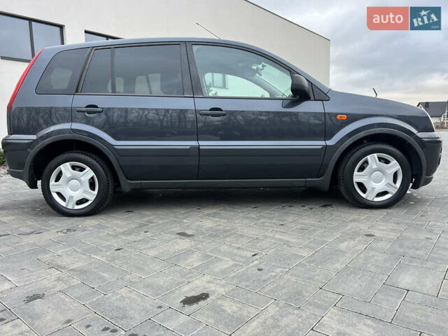 Серый Форд Фьюжн, объемом двигателя 1.6 л и пробегом 218 тыс. км за 6950 $, фото 10 на Automoto.ua