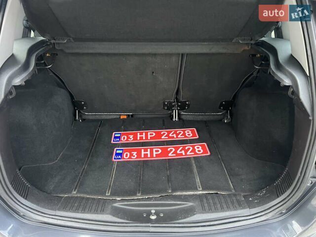 Серый Форд Фьюжн, объемом двигателя 1.6 л и пробегом 218 тыс. км за 6950 $, фото 77 на Automoto.ua