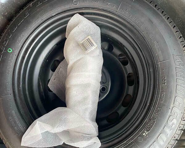 Серый Форд Фьюжн, объемом двигателя 1.4 л и пробегом 138 тыс. км за 5900 $, фото 16 на Automoto.ua