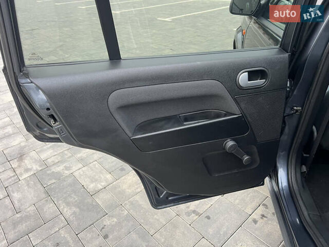 Серый Форд Фьюжн, объемом двигателя 1.6 л и пробегом 218 тыс. км за 6950 $, фото 69 на Automoto.ua